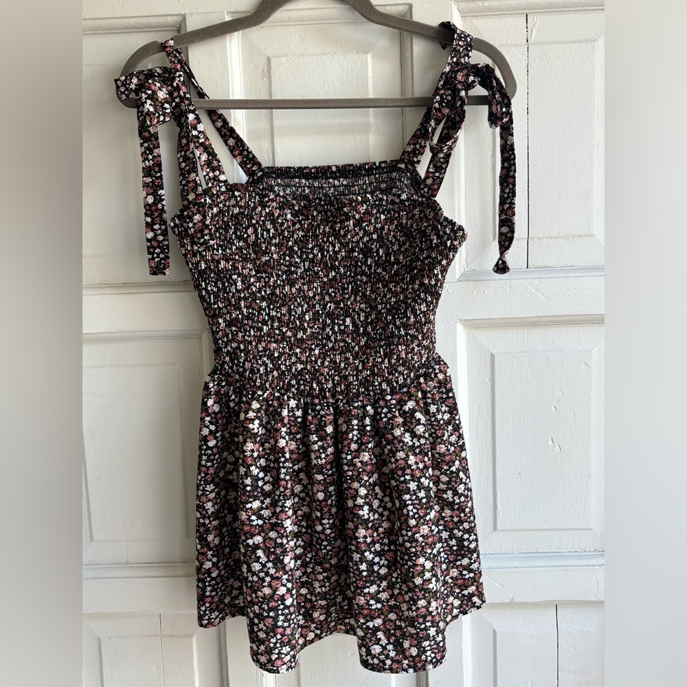 Loness SHEIN Floral Smocked Blouse with Tie Straps
